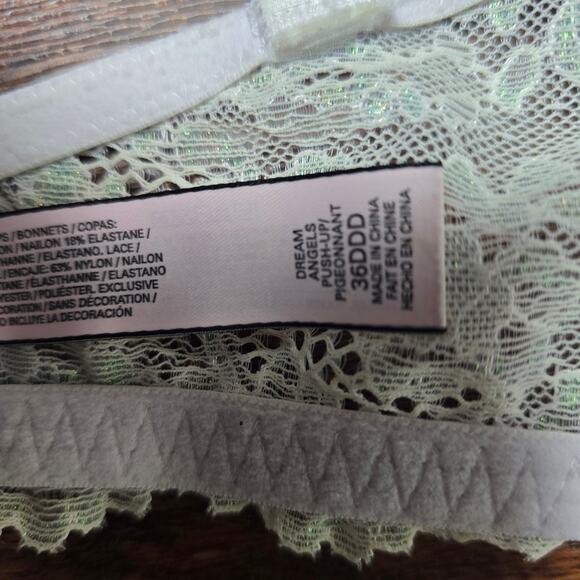 Victoria's Secret Dream Angels Purple Lilac Iridescent Lace Push Up Bra, 36DDD - Picture 6 of 6